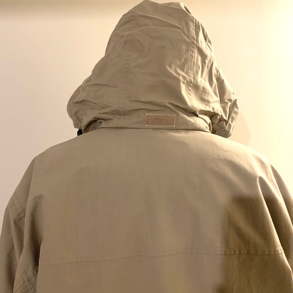 Men’s Jacket - Picture 3 of 10